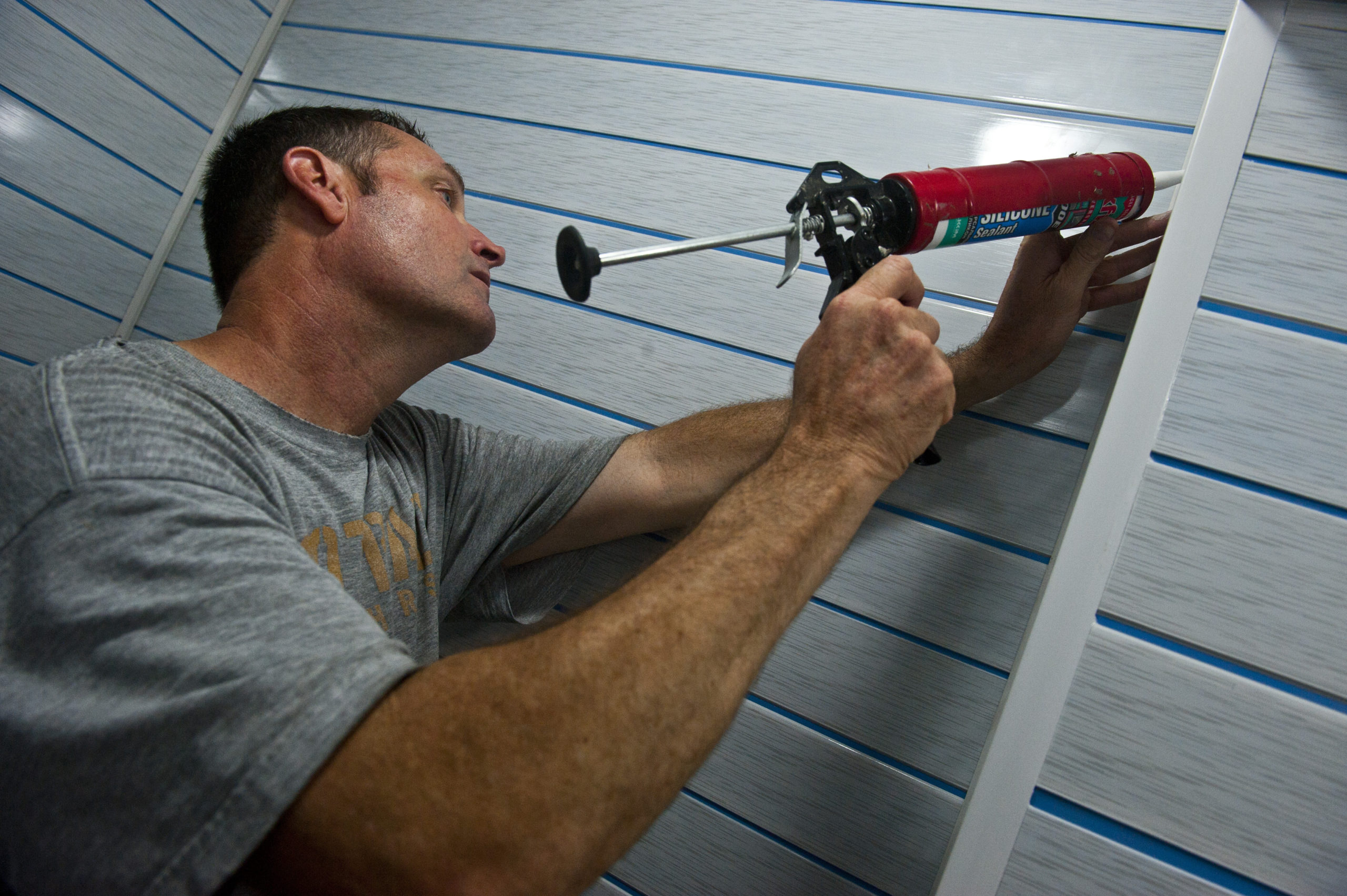 Tips for using a Caulk Gun