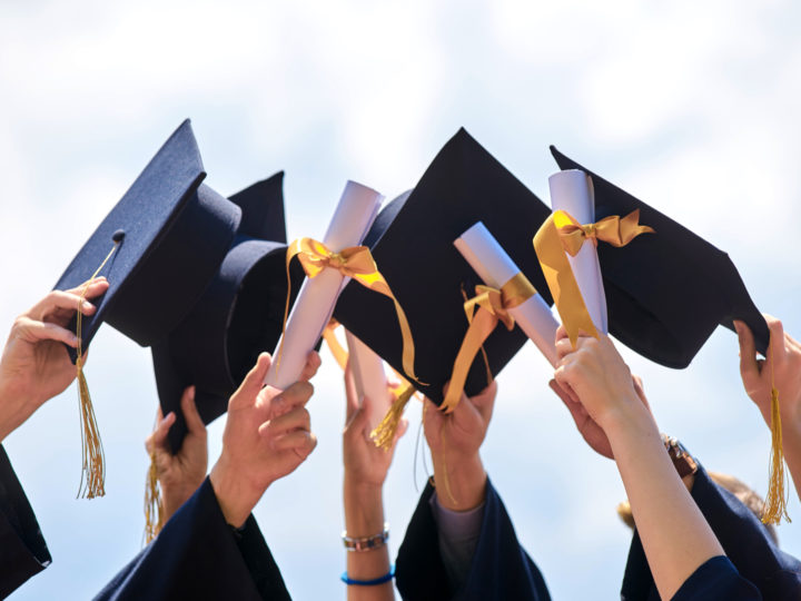 How to Plan a Graduation Party?