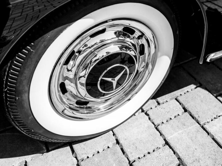 How To Clean White Wall Tires: Tips for Cleaning White Wall Tires