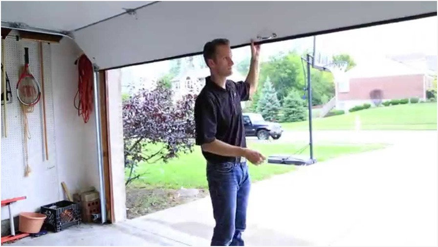 How to Manually Open Garage Door After A Power Outage