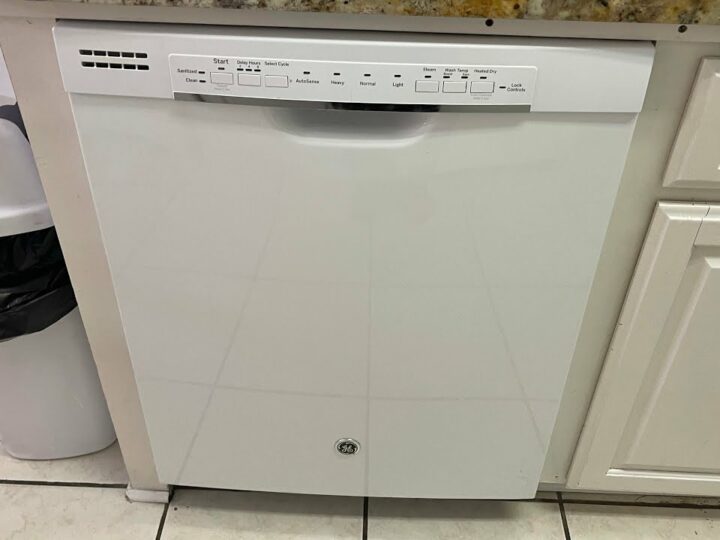 Fixing a GE Dishwasher Without Power or Lights: A Step-by-Step Guide