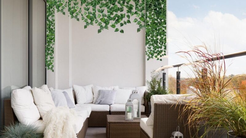 Leaf Decoration Ideas on Wall: Transform Your Space with Nature-Inspired Elegance
